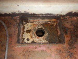 橋梁 歩道橋 排水桝 腐食