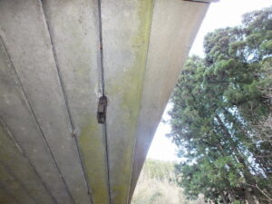 橋梁 排水用 SGP 鋼管 の 腐食 漏水 状況 施工前　