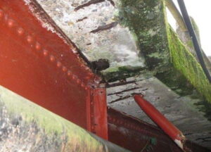 橋梁 排水 伝い水 漏水 飛沫水 状況 施工前