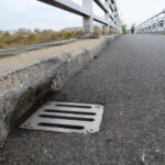 橋梁 補修向け 既設管接続 排水桝